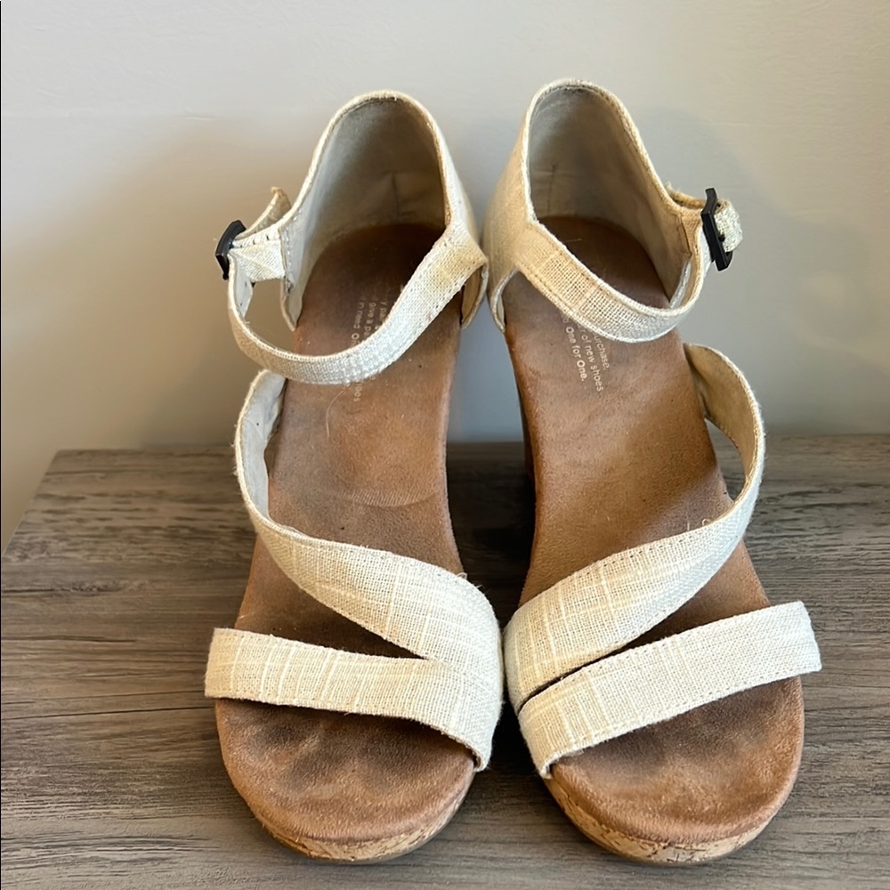Tom’s Women's Beige Wedge Sandals 9.5